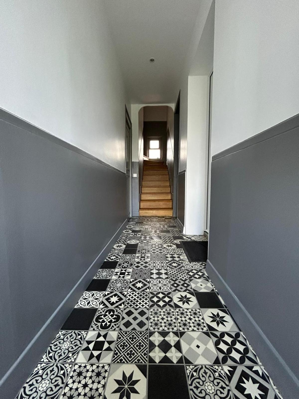Le Compiegnois Apartment Compiegne Exterior photo